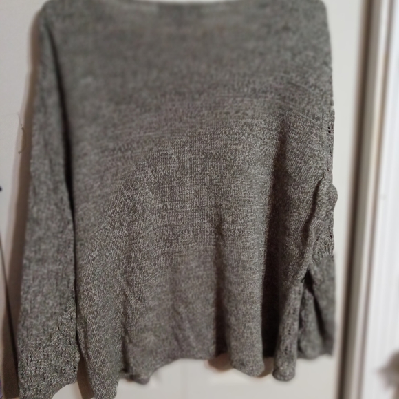 Nordstrom Women's Gray Sweater - Picture 4 of 4